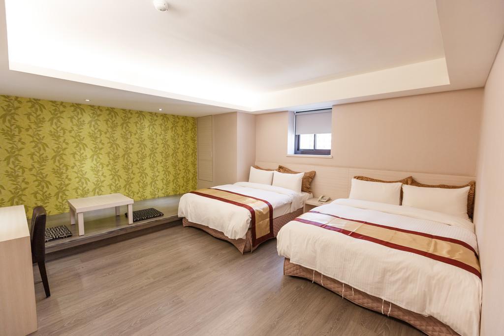宜都大飯店 Idol Hotel Kaohsiung Exteriör bild