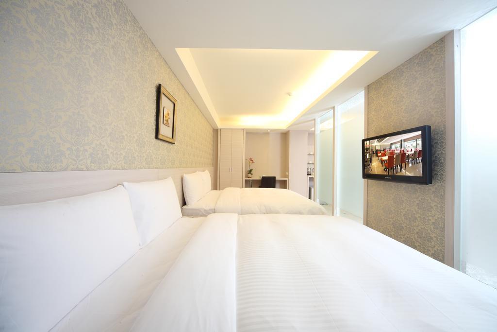 宜都大飯店 Idol Hotel Kaohsiung Exteriör bild