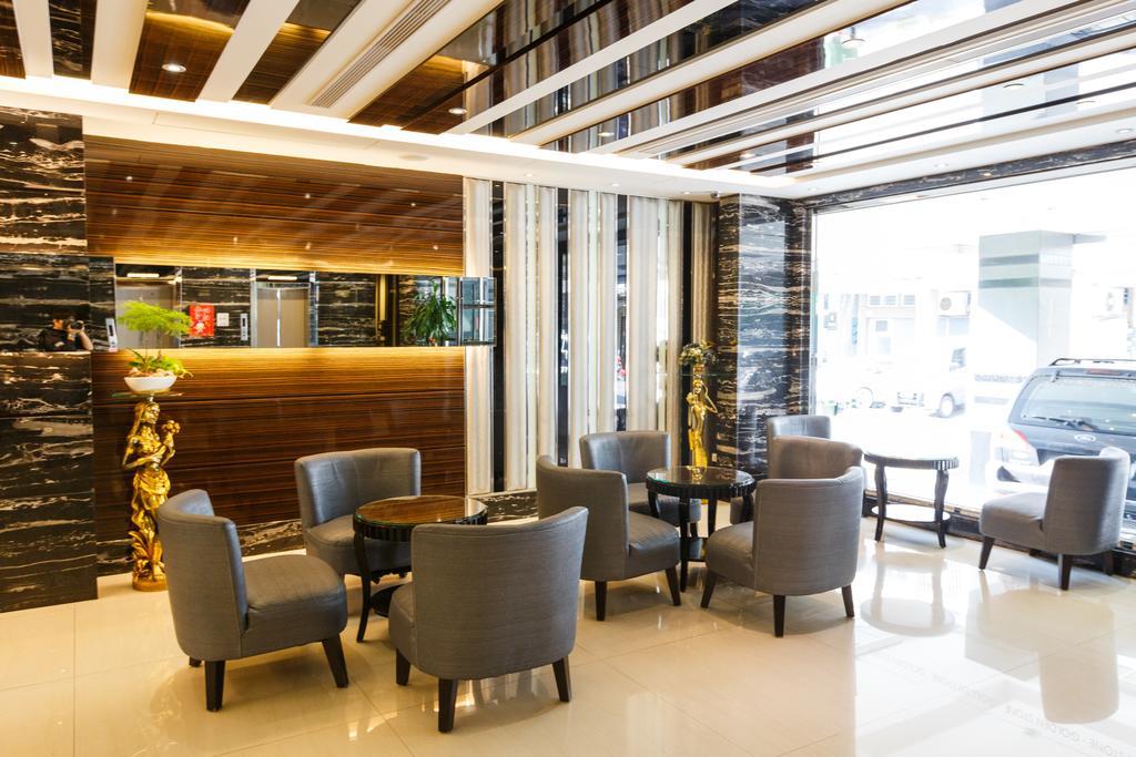 宜都大飯店 Idol Hotel Kaohsiung Exteriör bild